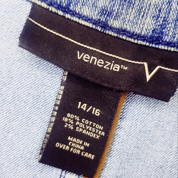 Venezia Jean Jacket - Picture 3 of 4